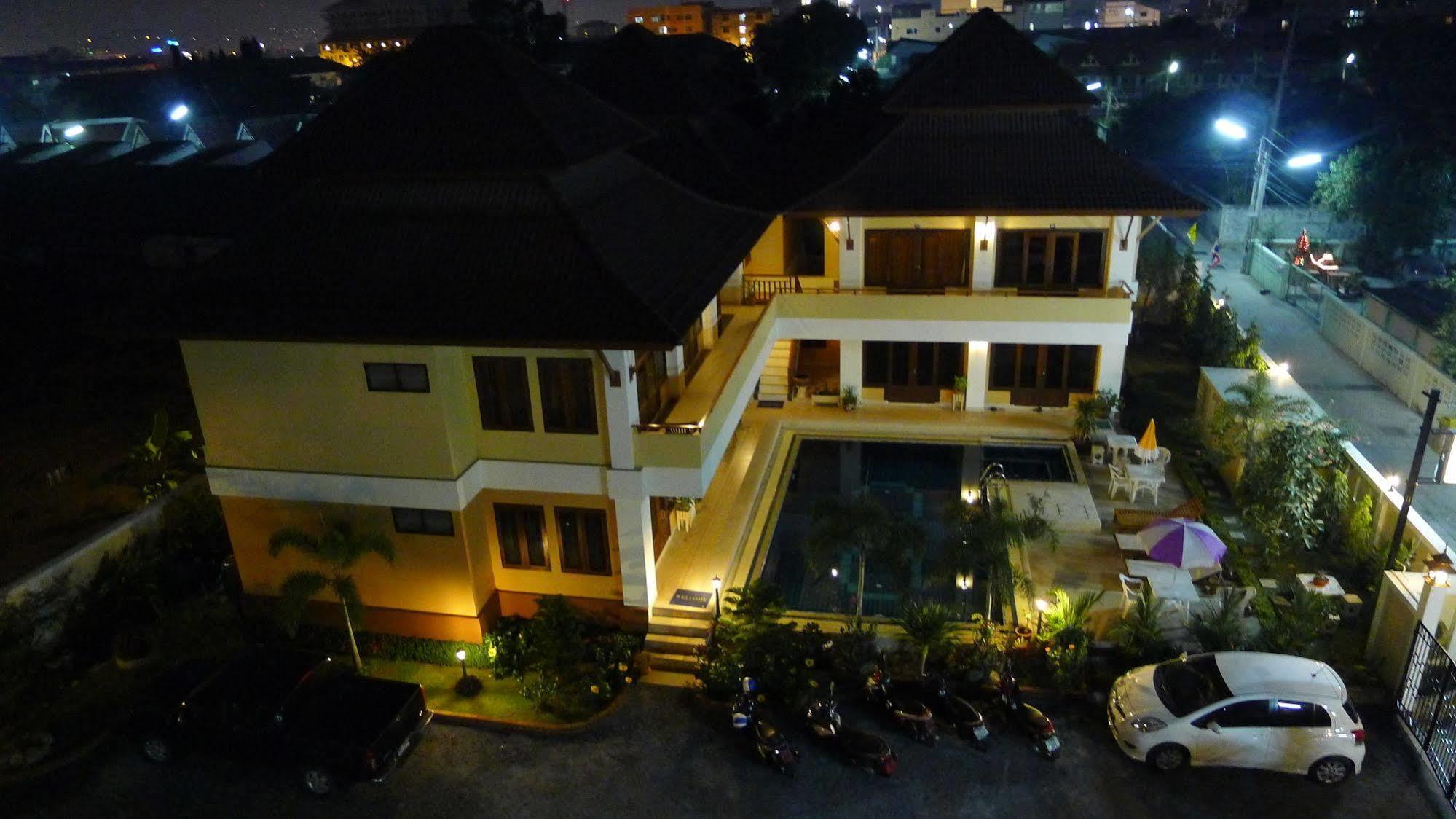 Chaba Garden Apartment Pattaya Kültér fotó