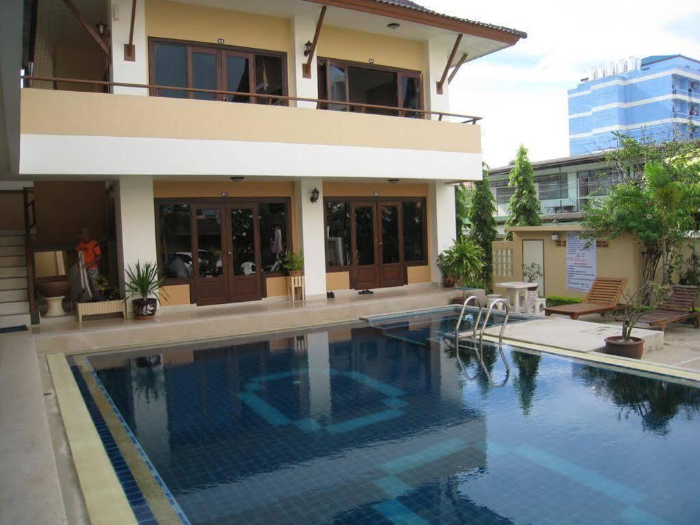 Chaba Garden Apartment Pattaya Kültér fotó